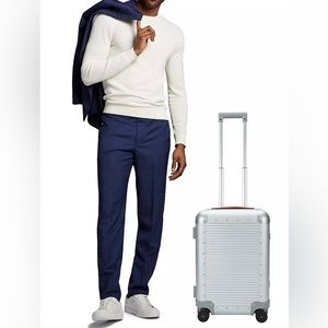 FPM55 Bank Spinner Cabin 21" Carry-On Suitcase